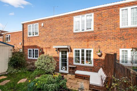 2 bedroom terraced house for sale, Erwood Road, London, SE7