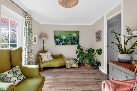 2 bedroom terraced house for sale, Erwood Road, London, SE7