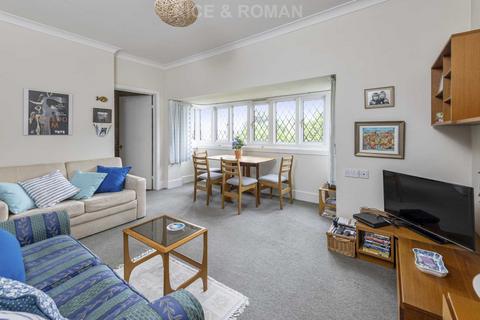 1 bedroom retirement property for sale, Copsem Lane, Esher KT10