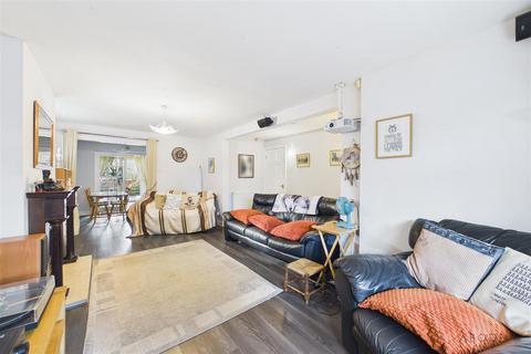 3 bedroom detached house for sale, Cheadle Road, Stoke-On-Trent ST10