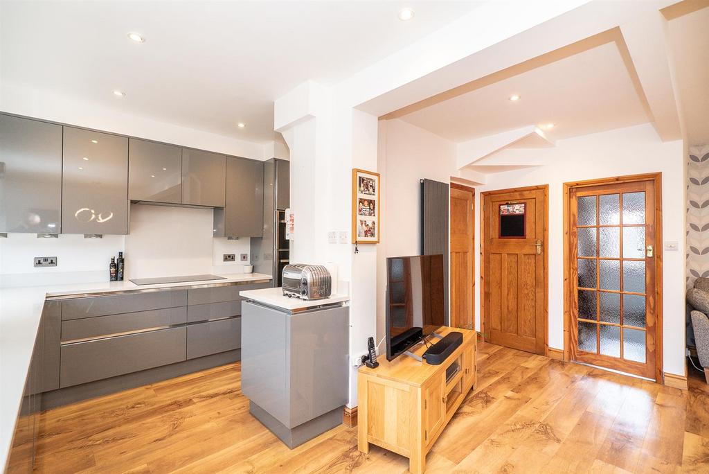 Open Plan Kitchen/Dining/Family Room