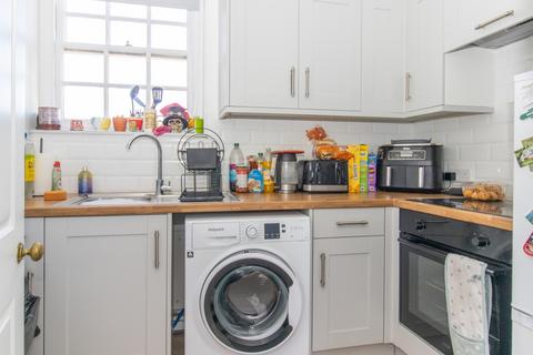 undefined, 5 Bell House Headley Close, Alresford