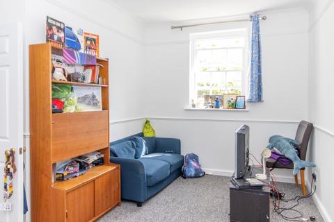 undefined, 5 Bell House Headley Close, Alresford