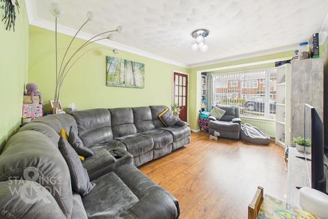 3 bedroom terraced house for sale, York Road, Lowestoft
