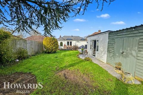 3 bedroom detached bungalow for sale, Park Drive, Worlingham, Beccles