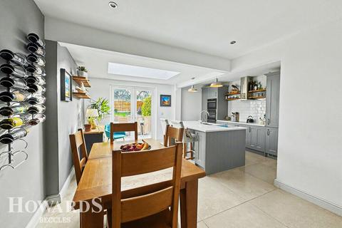 3 bedroom detached bungalow for sale, Park Drive, Worlingham, Beccles