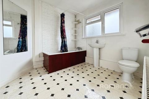 2 bedroom terraced house for sale, Beechwood Avenue, Hayes