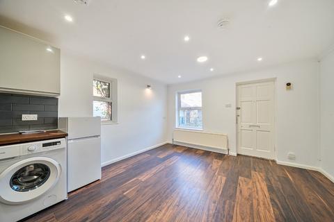 2 bedroom end of terrace house for sale, Greenland Mews,  SE8