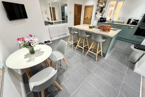 undefined, Kingsway, Nuneaton