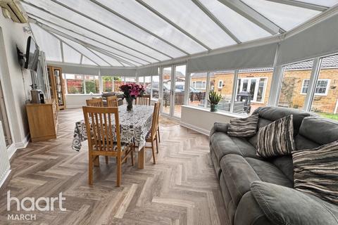 4 bedroom detached house for sale, Charlemont Drive, Manea
