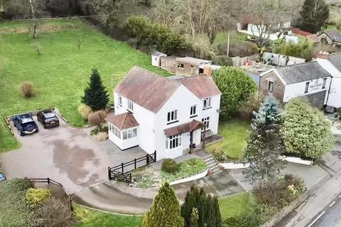 undefined, Ross Road, Longhope GL17