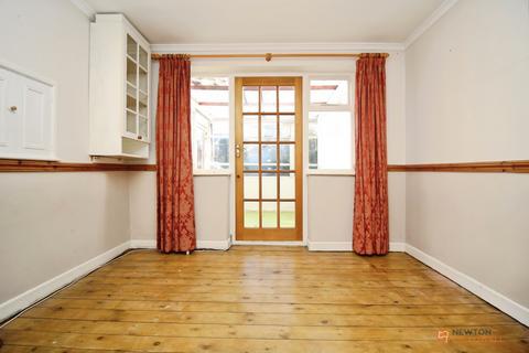 3 bedroom semi-detached house for sale, Coplow Crescent, Syston, LE7