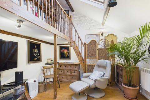 3 bedroom terraced house for sale, West Street, South Molton EX36