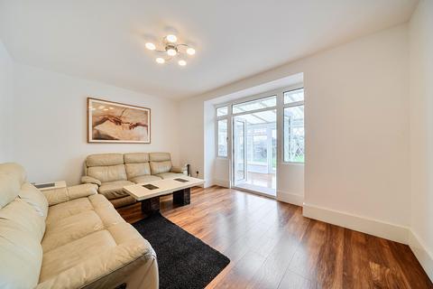 3 bedroom bungalow for sale, Hillside Road, Northwood, Middlesex