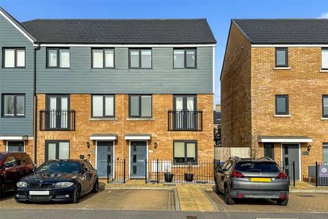 3 bedroom end of terrace house for sale, Pethick Road, Littlehampton, West Sussex