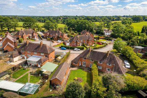 3 bedroom semi-detached house for sale, Houndsfield Close, Hollywood