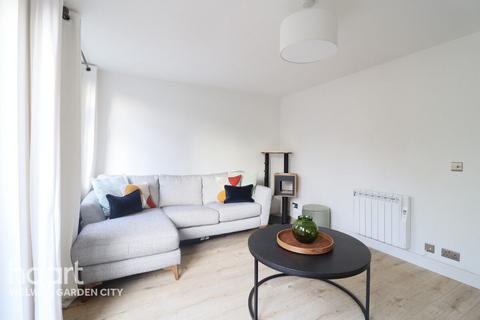 3 bedroom terraced house for sale, Guessens Grove, Welwyn Garden City