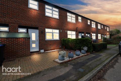 undefined, Guessens Grove, Welwyn Garden City