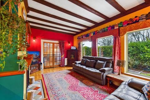 4 bedroom detached house for sale, The Barbican, Southgate, Pontefract