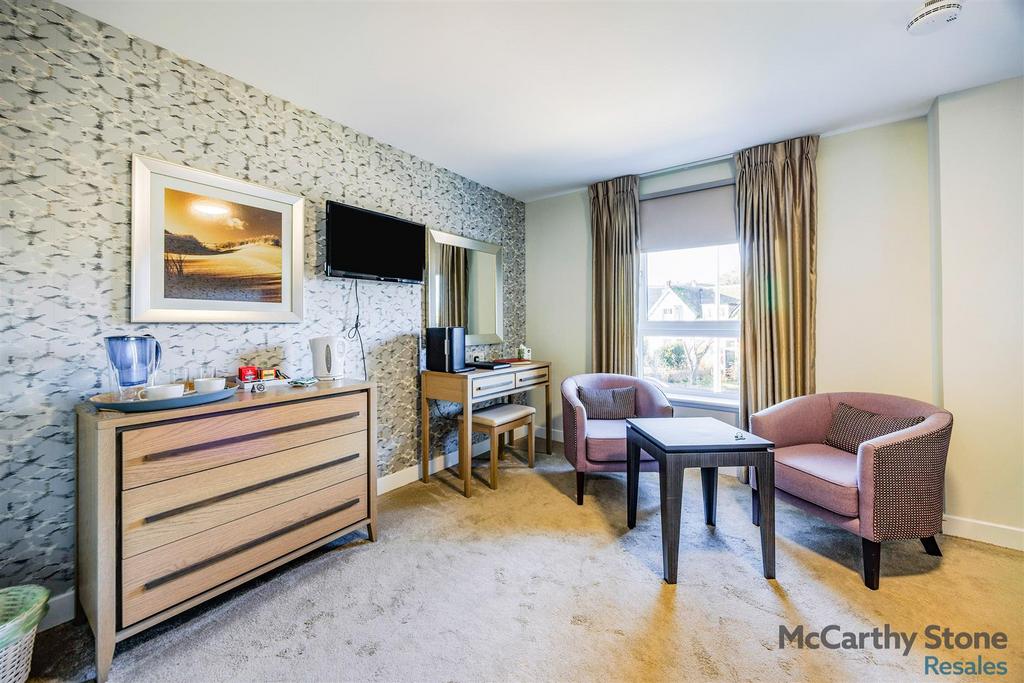 Guest Suite.jpg
