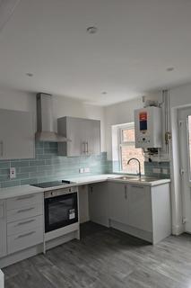 3 bedroom terraced house to rent, Bull Lane, West Bromwich,  B70