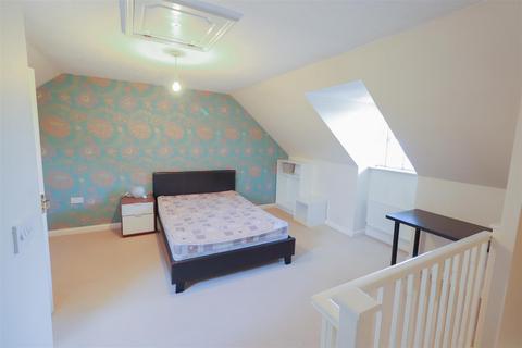 undefined, Peckstone Close, Coventry CV1