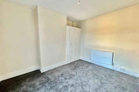 4 bedroom terraced house to rent, Longfield Road, Dover, Kent, CT17