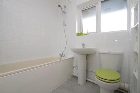 1 bedroom apartment to rent, Ryeland Close, West Drayton UB7