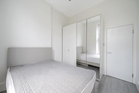 1 bedroom flat to rent, Fordwych Road London NW2