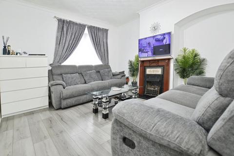 2 bedroom terraced house for sale, Bonham Road, Dagenham