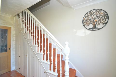 3 bedroom semi-detached house for sale, Queens Road, Freshwater