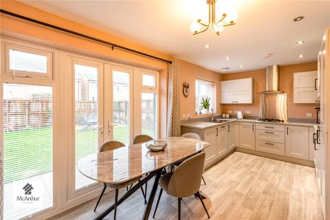 4 bedroom detached house for sale, High Park Court, Harworth and Bircotes, Doncaster, South Yorkshire, DN11