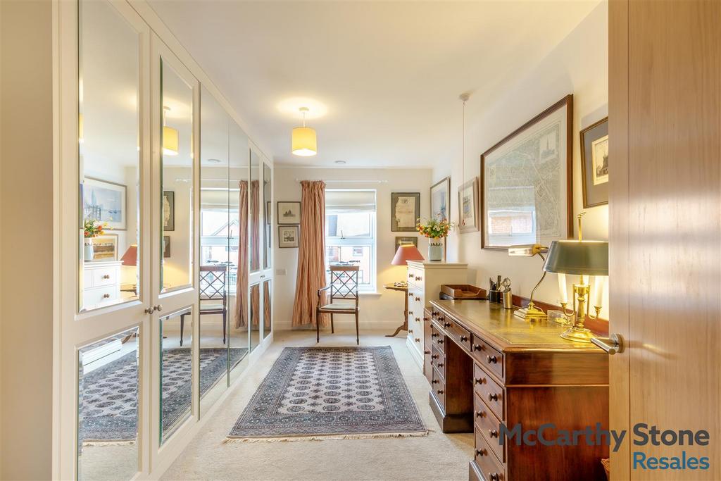 8677994-interior13.jpg