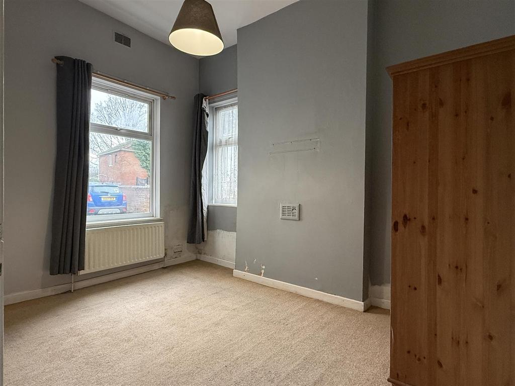 Bedroom.JPG