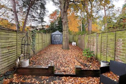 undefined, Candlerush Close, Woking GU22