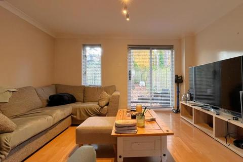 undefined, Candlerush Close, Woking GU22