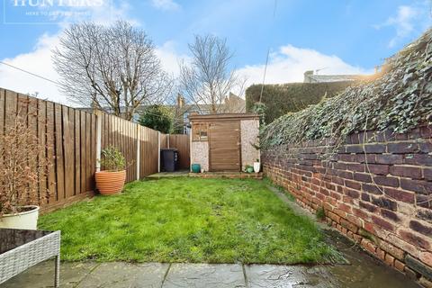 2 bedroom terraced house for sale, Spencer streert