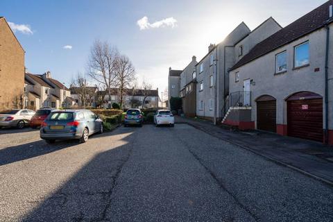 2 bedroom flat to rent, South Gyle Road, Gyle, Edinburgh