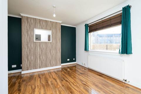 2 bedroom flat to rent, South Gyle Road, Gyle, Edinburgh