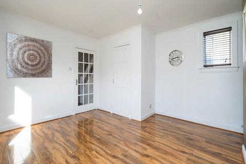 2 bedroom flat to rent, South Gyle Road, Gyle, Edinburgh