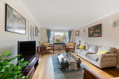 4 bedroom detached house for sale, Poplar Drive, Marchwood, SO40