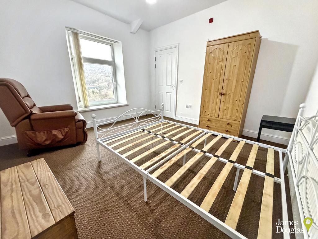 Bed22 (1)