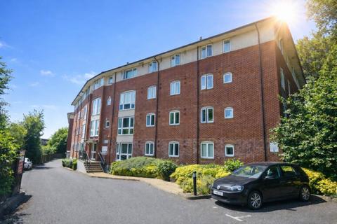 2 bedroom flat for sale, Kings Place, North Drive, Hatfield, AL9