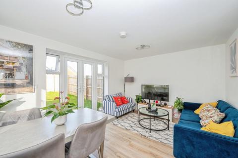 3 bedroom end of terrace house for sale, Bridgeman Way, Lichfield