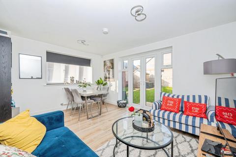 3 bedroom end of terrace house for sale, Bridgeman Way, Lichfield