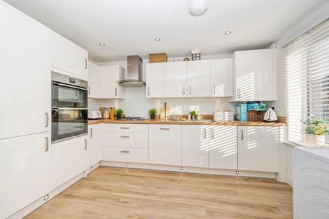 3 bedroom end of terrace house for sale, Bridgeman Way, Lichfield