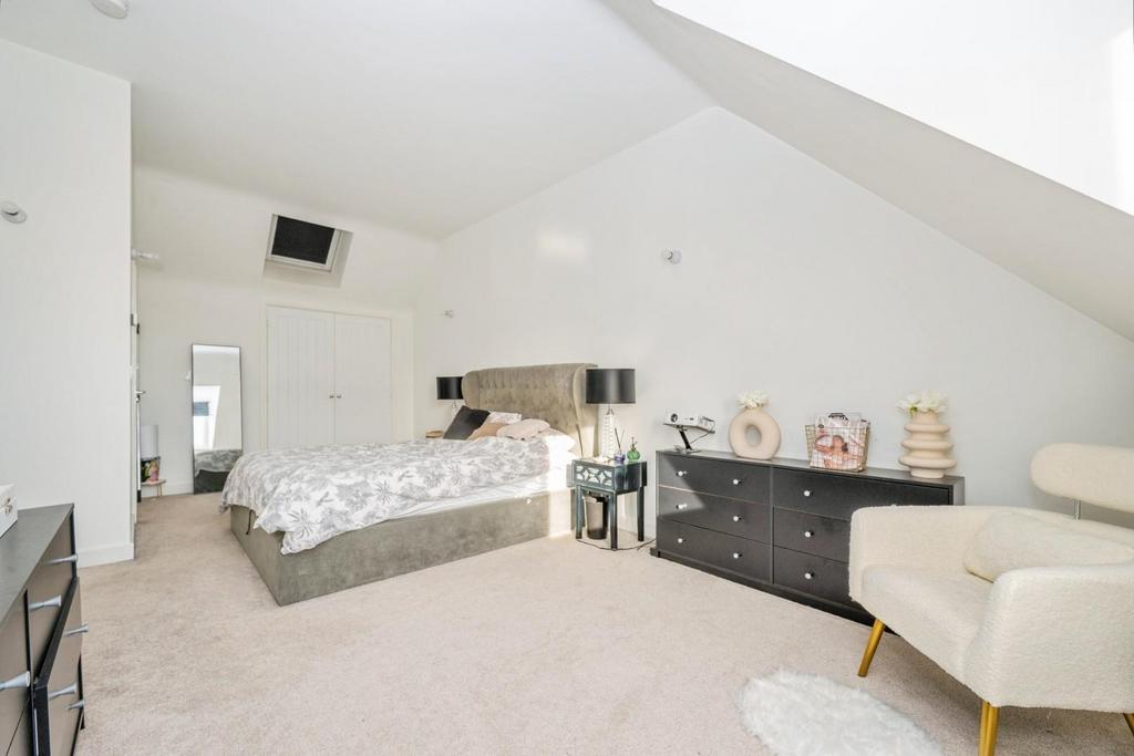 96bridgemanway-6.jpg