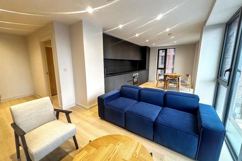 2 bedroom apartment to rent, Waterhouse Gardens