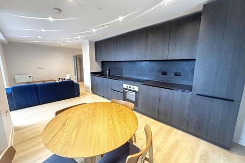2 bedroom apartment to rent, Waterhouse Gardens