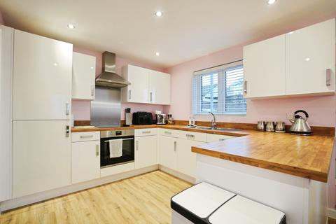 3 bedroom detached house for sale, Carn Water Road, Bodmin, PL31